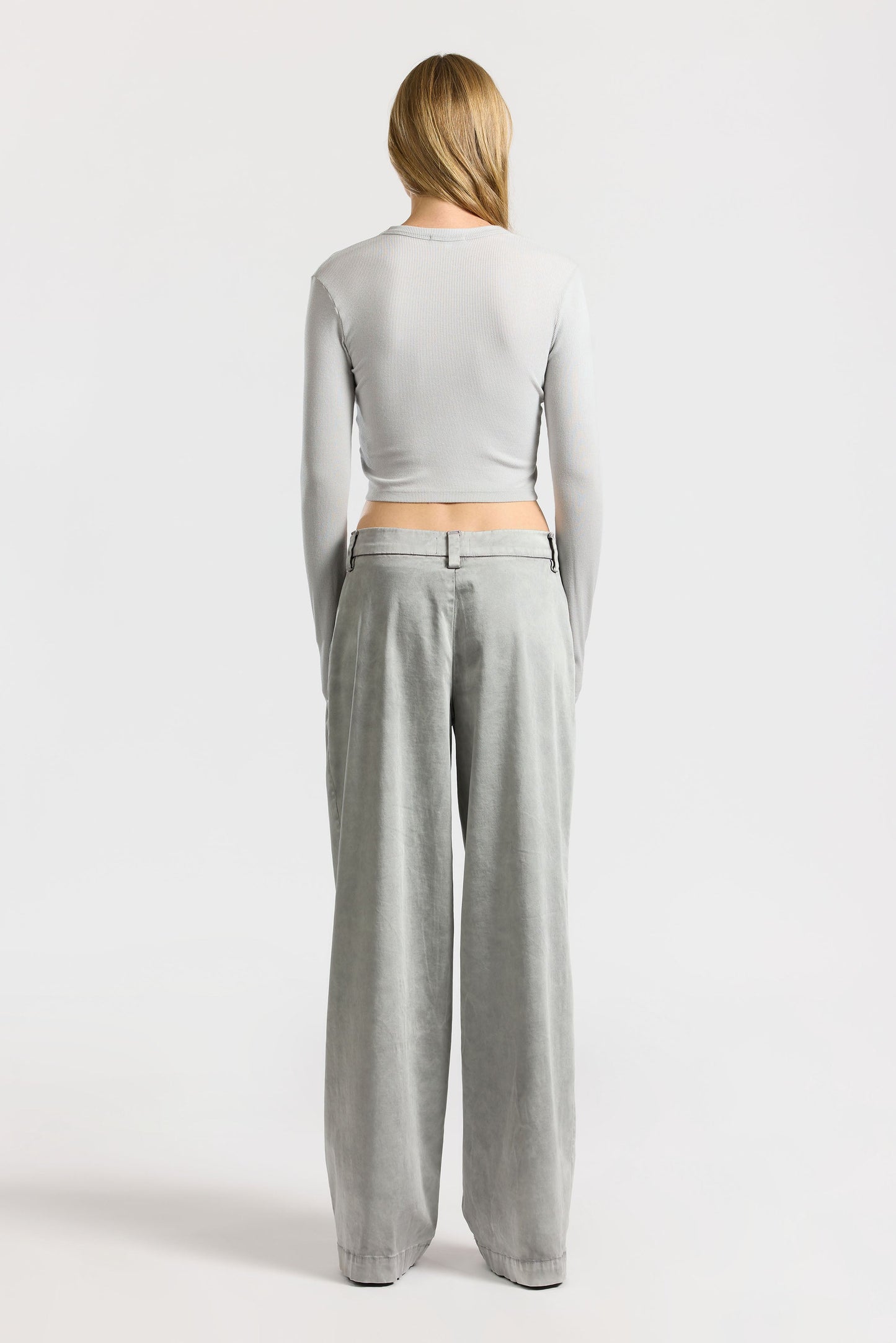 Women Verona Crop U-Neck Shirt - COTTON CITIZEN
