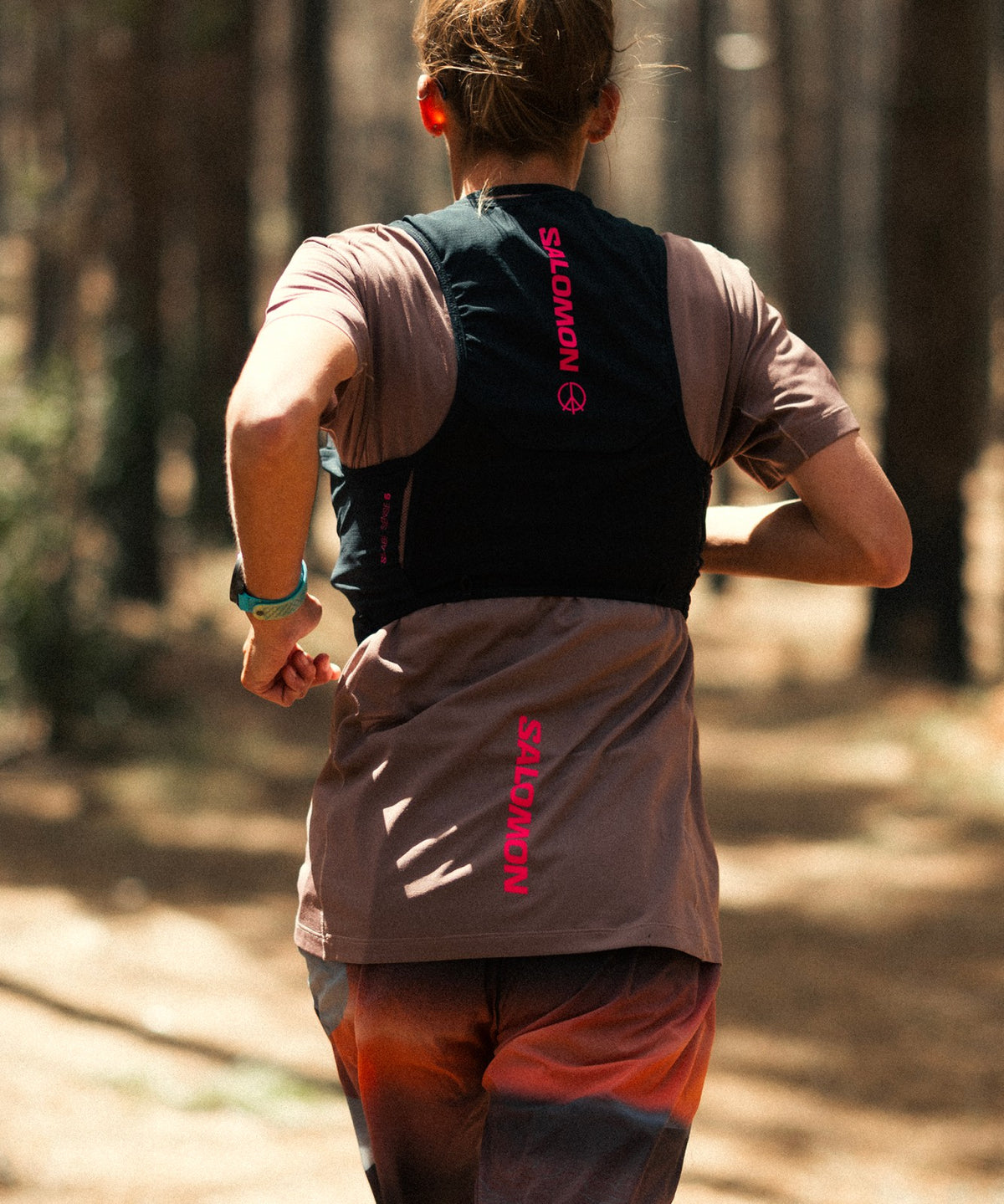 Salomon SENSE AERO LIMITED COURTNEY EDITION Women's Short Sleeve T-Shirt