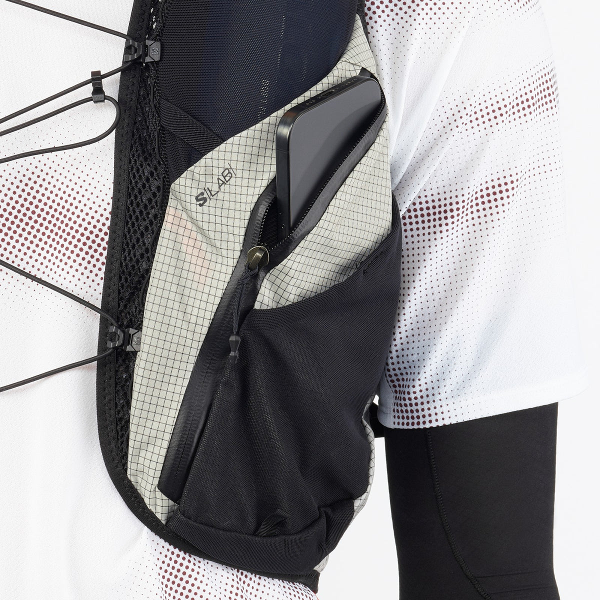 Salomon S/LAB ADVENTURE 20 Unisex Running Vest with flasks included