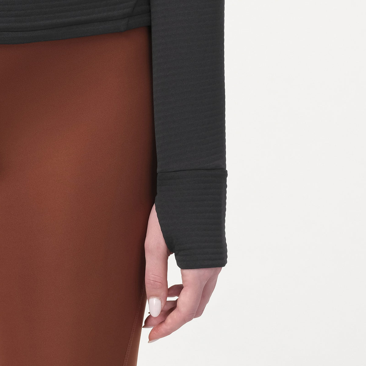 Salomon ESSENTIAL LIGHTWARM Women’s Long Sleeve Baselayer
