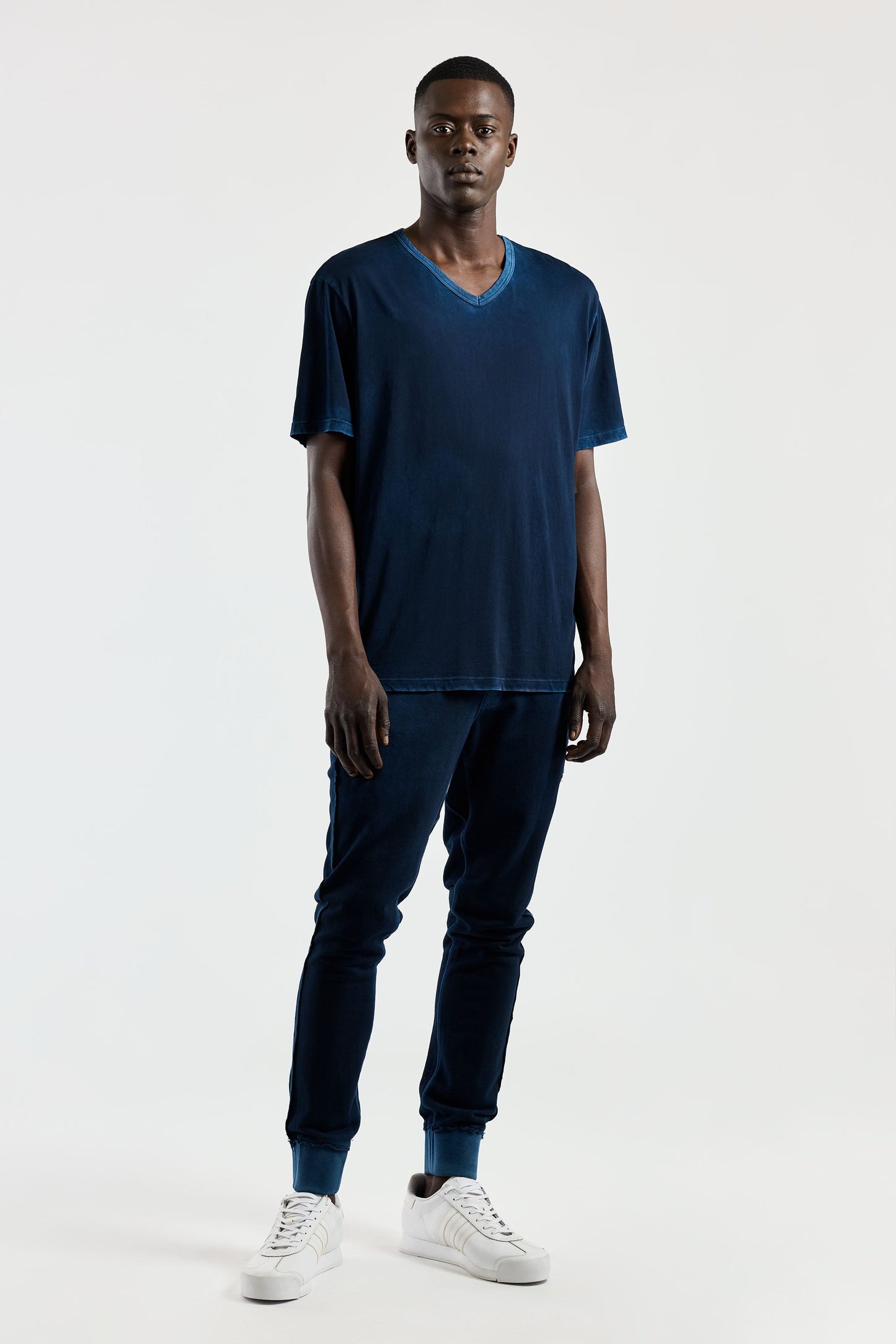 Men Classic V-Neck Tee - COTTON CITIZEN