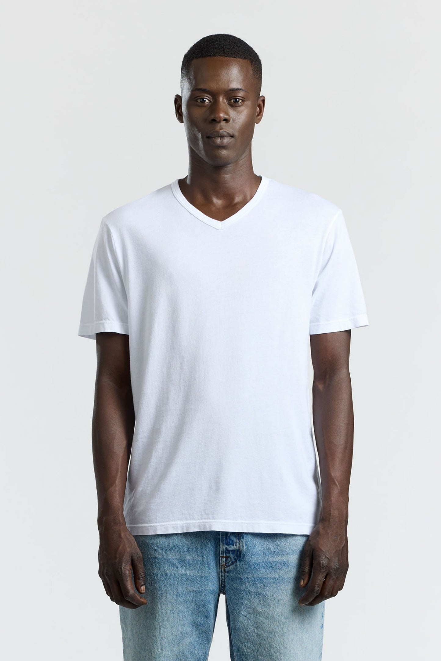 Men Classic V-Neck Tee - COTTON CITIZEN
