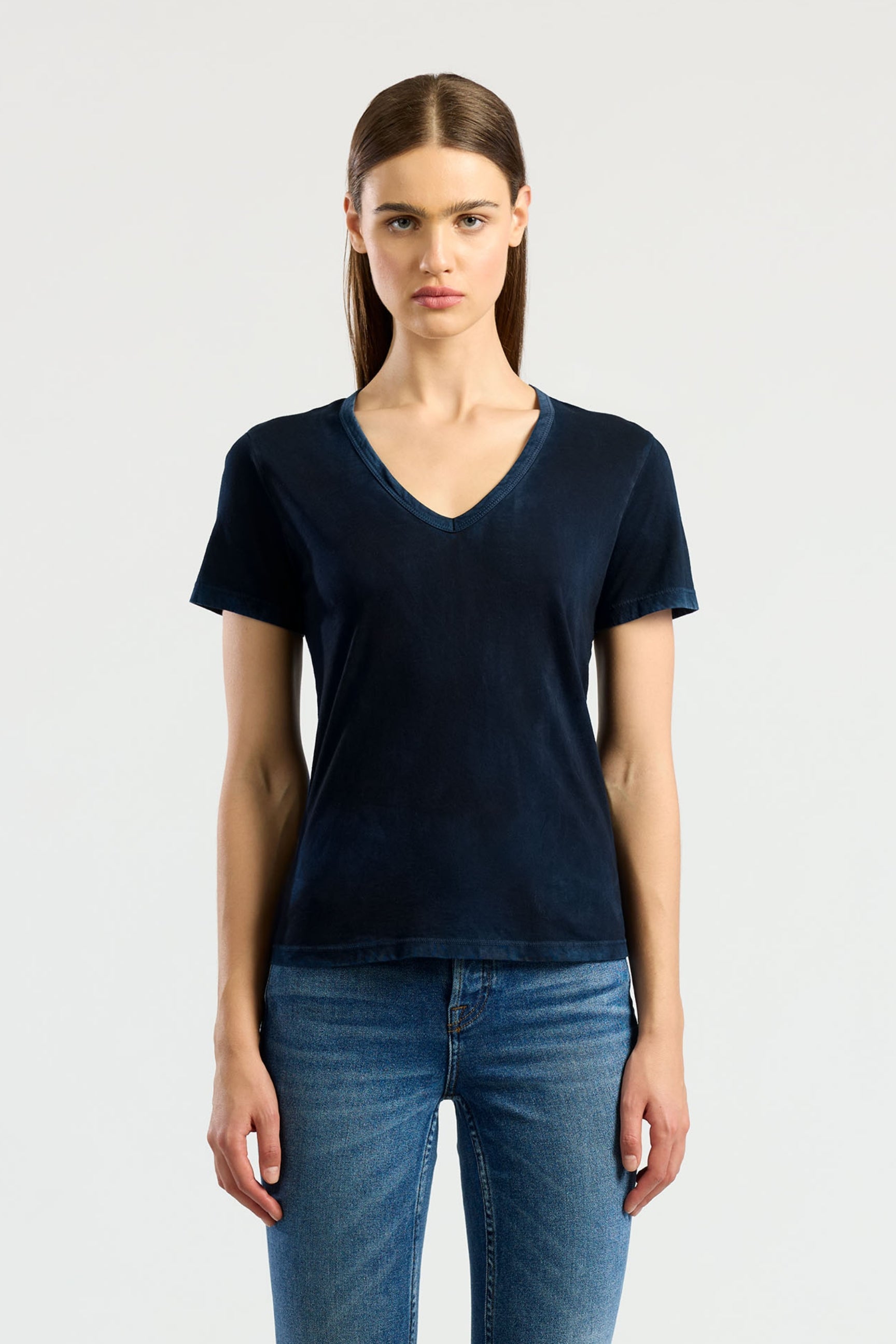 Women Standard V-Neck Tee - COTTON CITIZEN