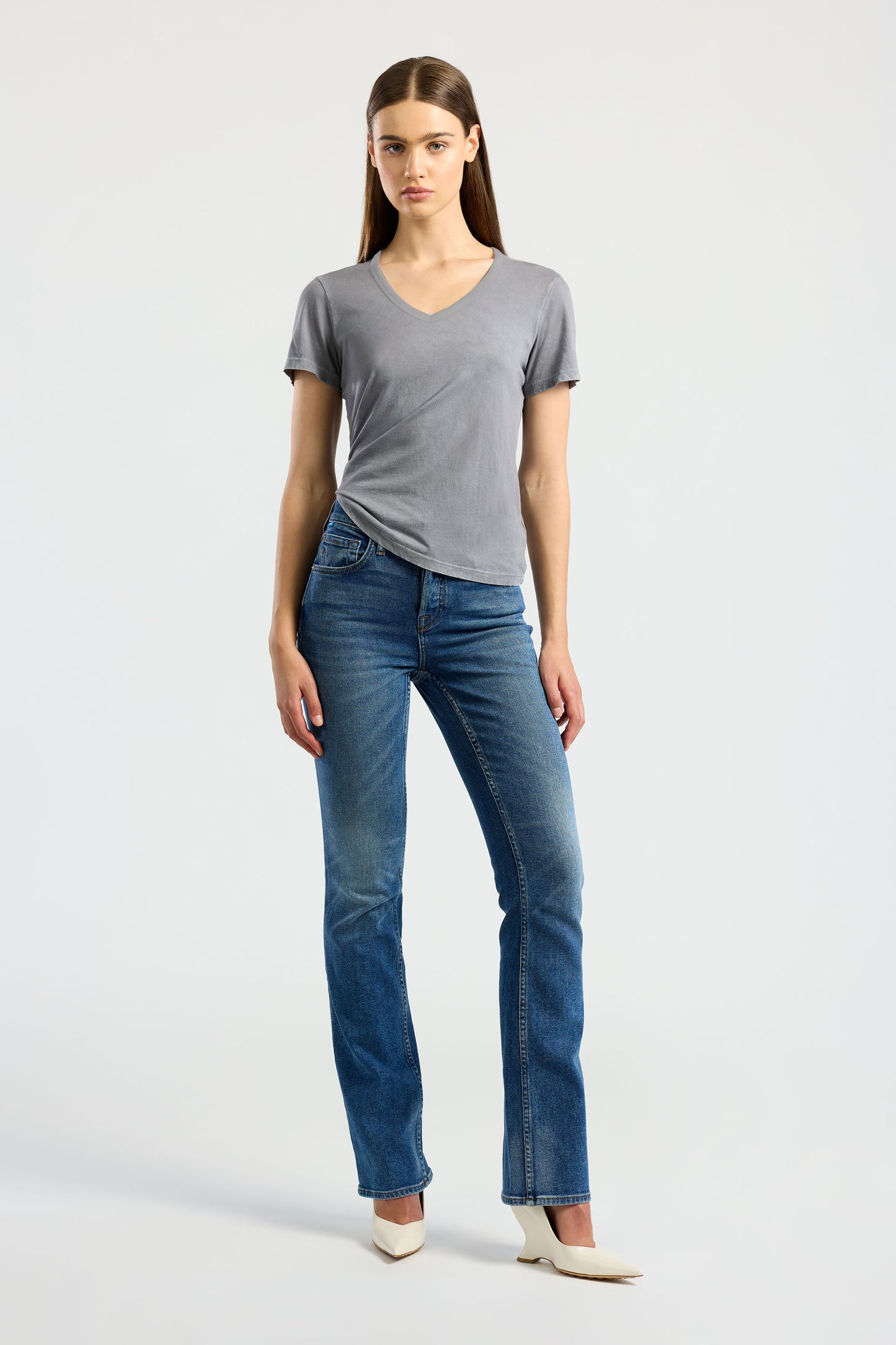 Women Standard V-Neck Tee - COTTON CITIZEN