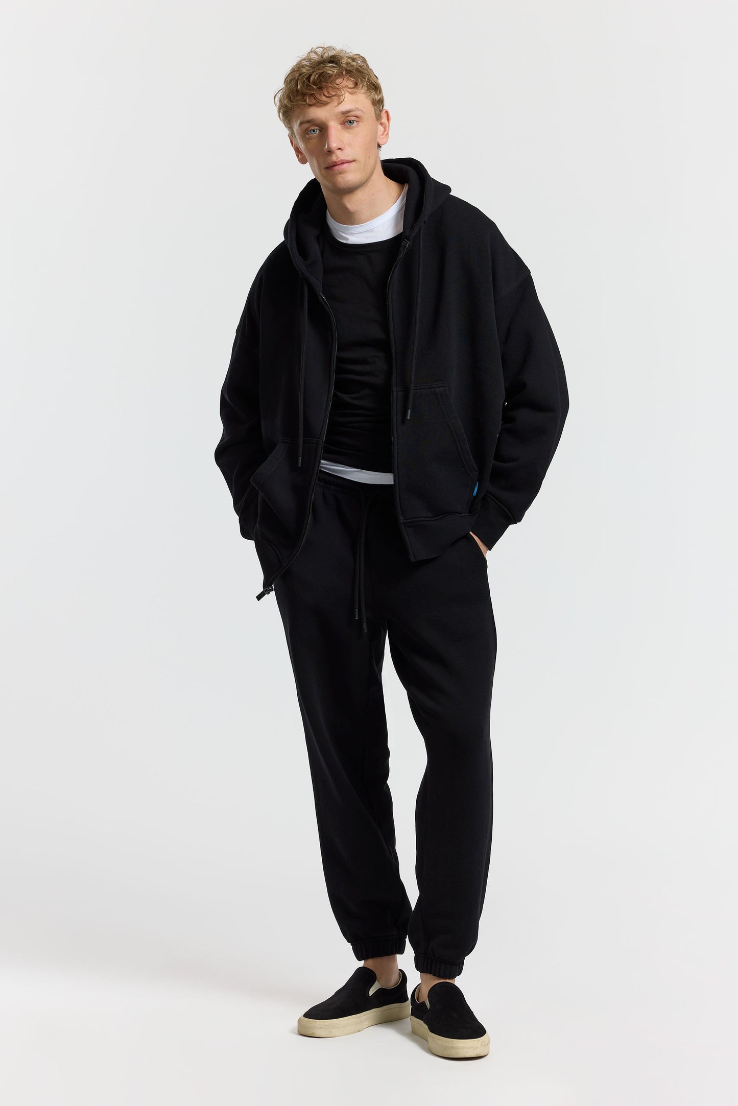 Women Boston Zip Hoodie - COTTON CITIZEN
