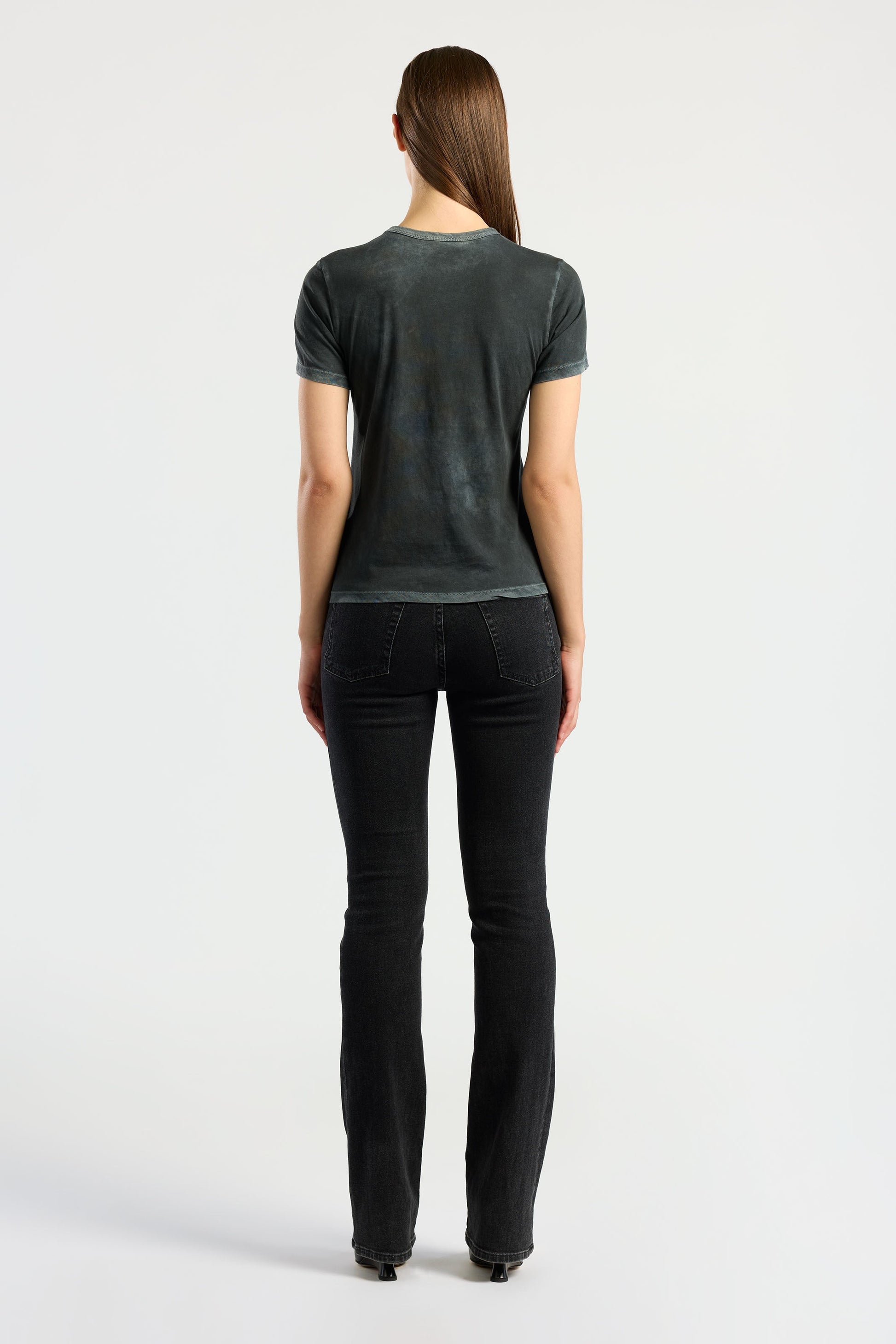 Women Standard V-Neck Tee - COTTON CITIZEN