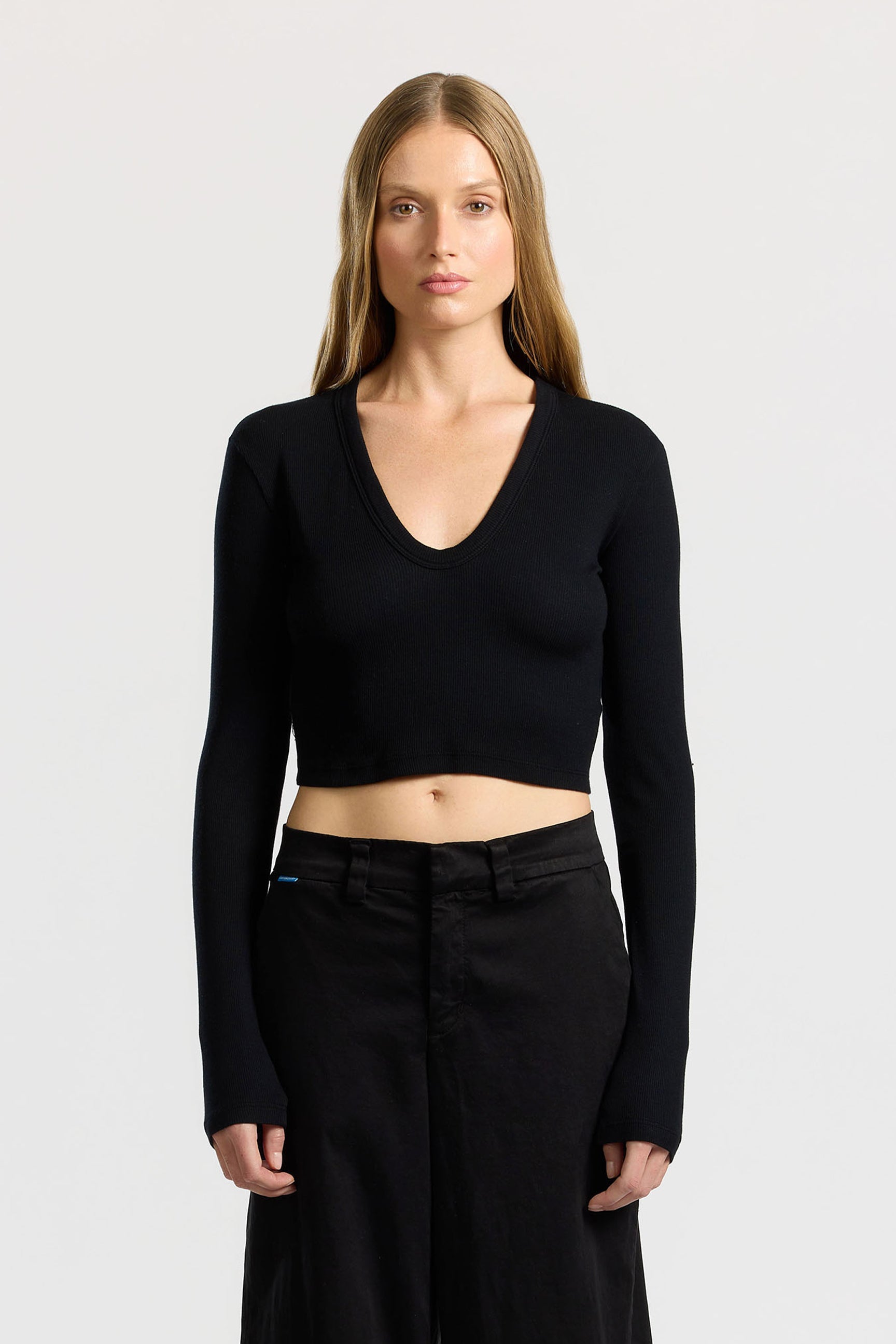 Women Verona Crop U-Neck Shirt - COTTON CITIZEN