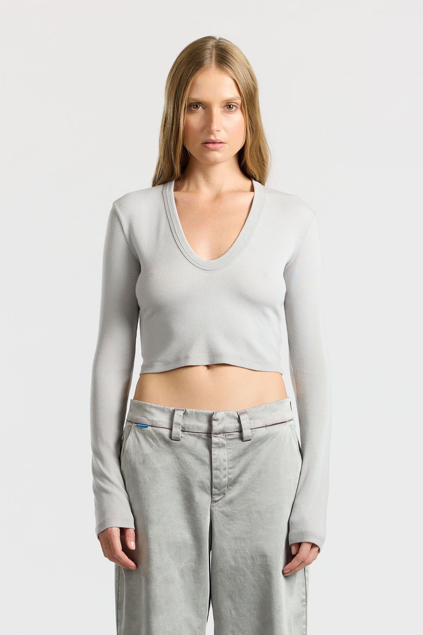 Women Verona Crop U-Neck Shirt - COTTON CITIZEN