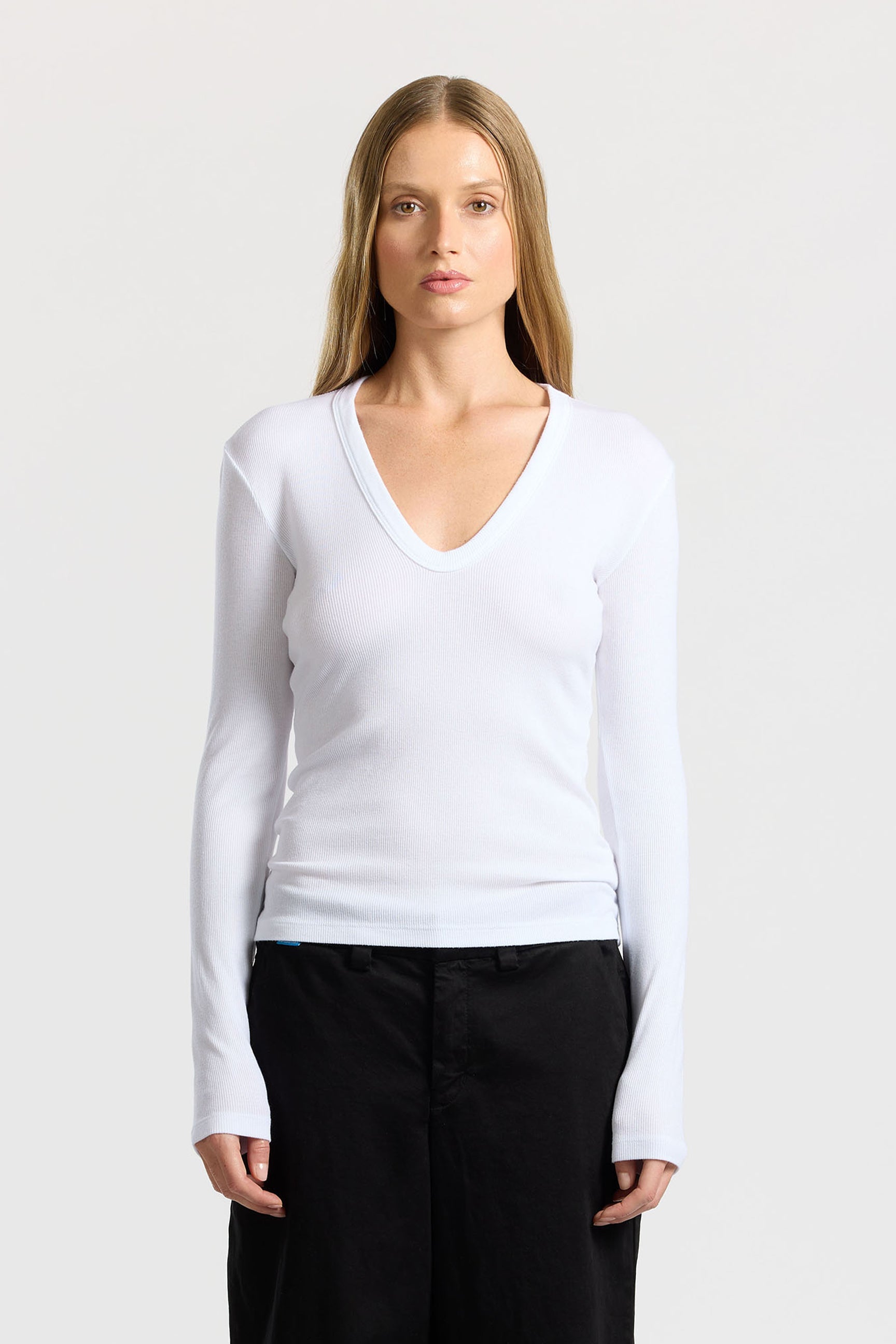 Women Verona U-Neck Shirt - COTTON CITIZEN