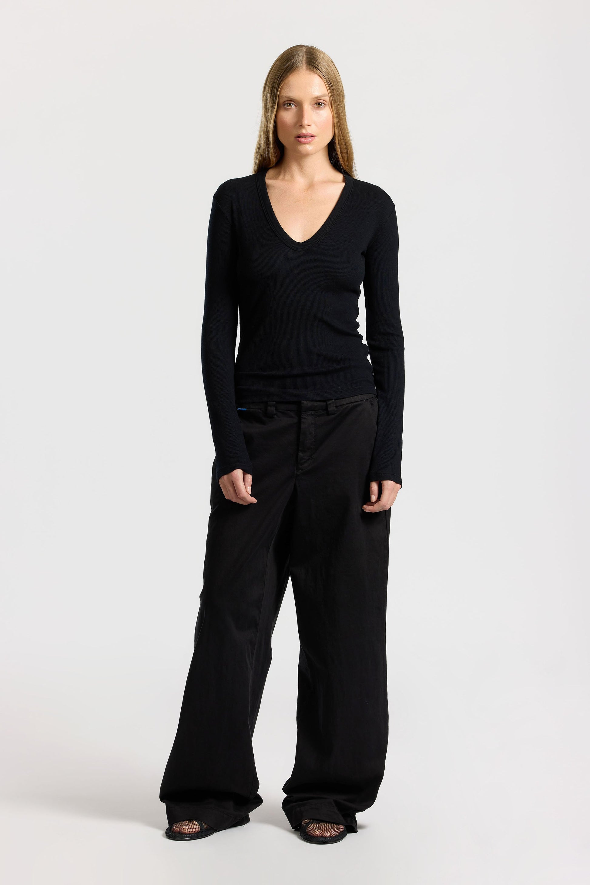 Women Verona U-Neck Shirt - COTTON CITIZEN
