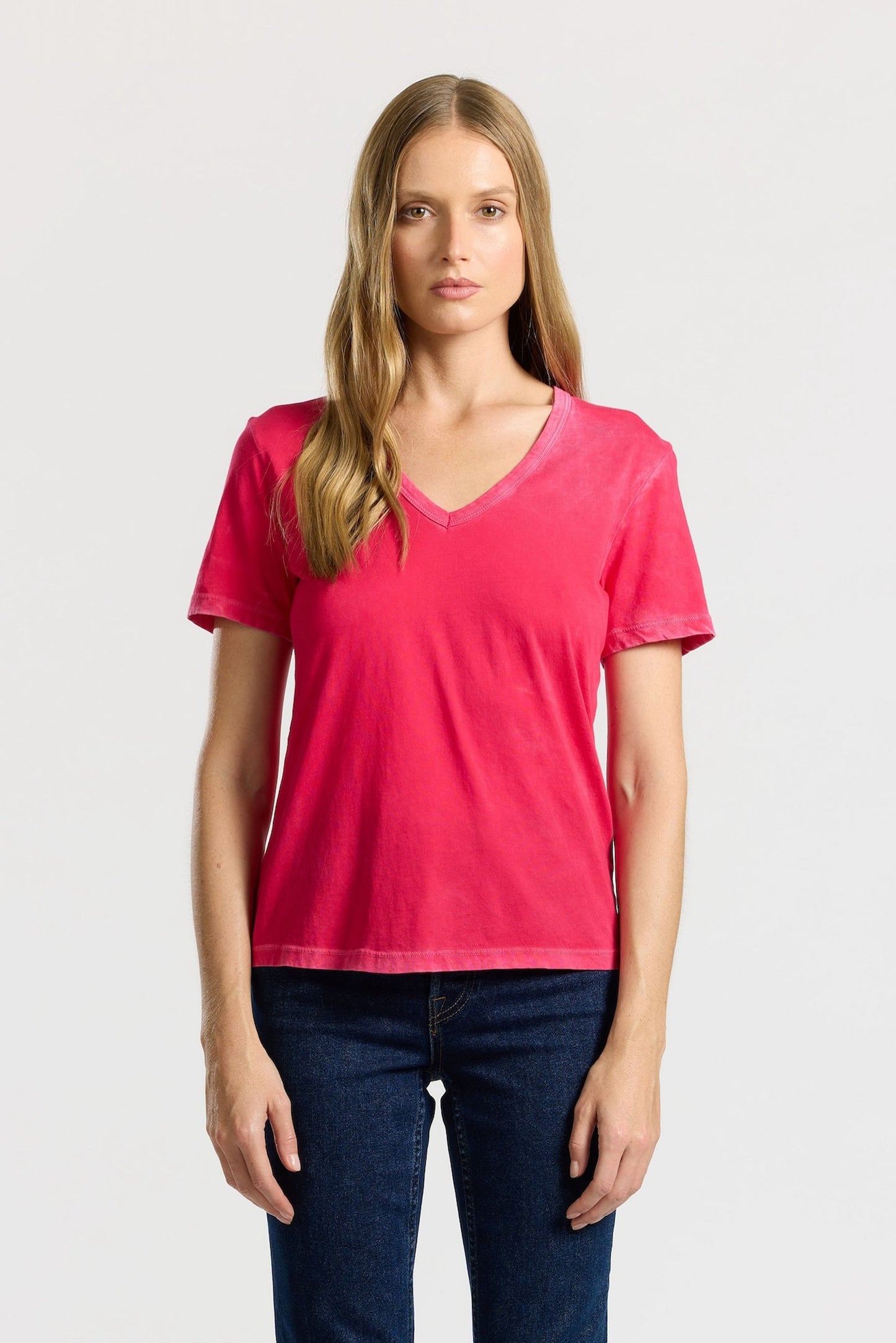 Women Standard V-Neck Tee - COTTON CITIZEN